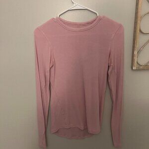 Lululemon Long Sleeve Tee-Shirt